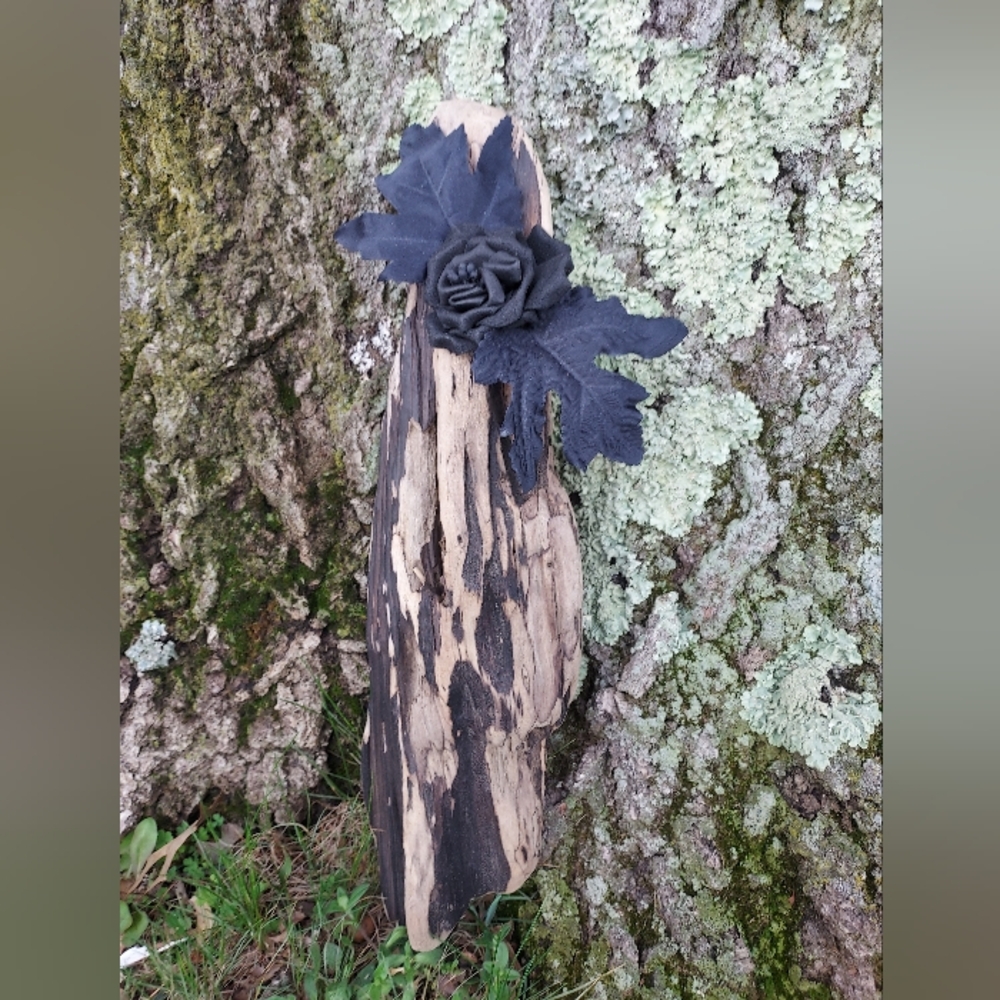 Black Floral Driftwood Wall Decor